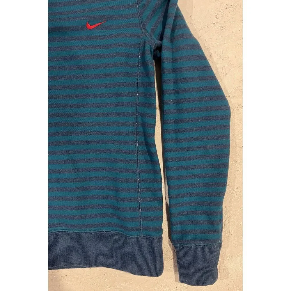 Nike The Athletic Dept Sweatshirt M Retro Stripe Crew Neck Blue Teal Athleisure‎